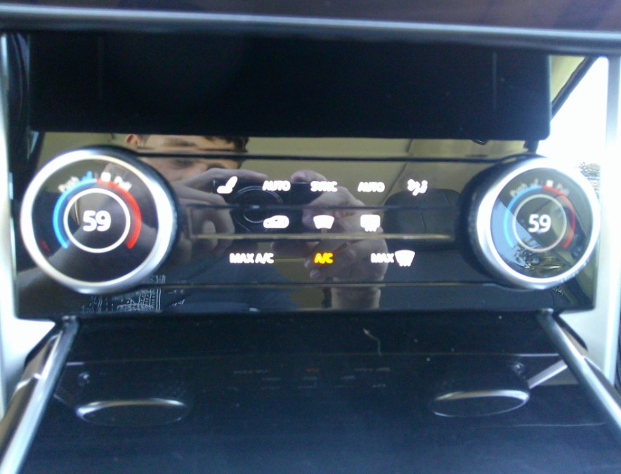 2023 Land Rover Range Rover - $64,977
