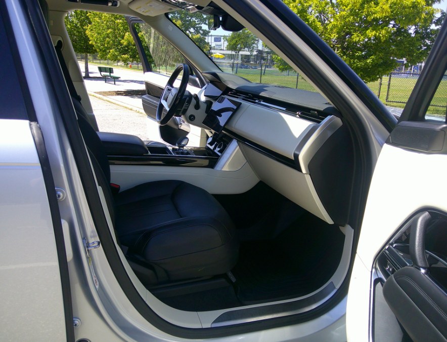 2023 Land Rover Range Rover - $64,977