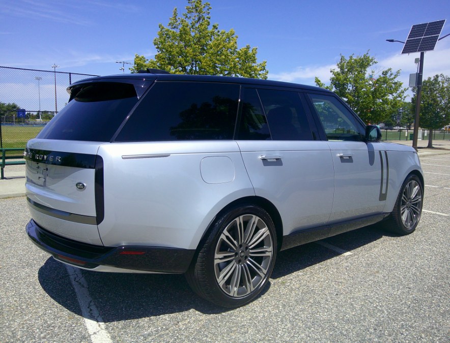 2023 Land Rover Range Rover - $64,977