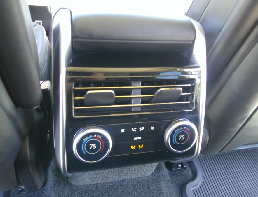 2023 Land Rover Range Rover - $64,977