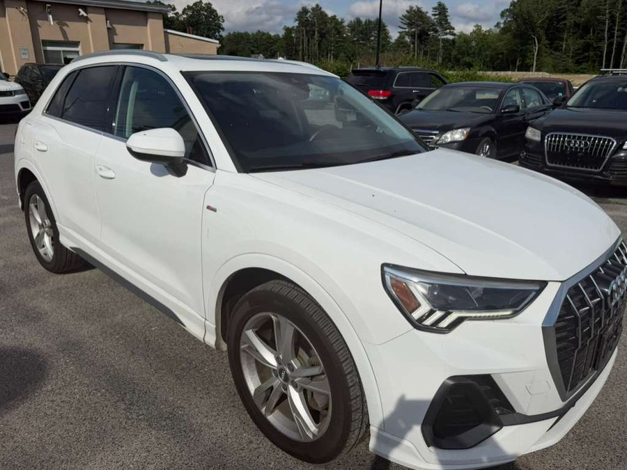 2020 Audi Q3 45 TFSI S Line Premium Plus quattro's photo