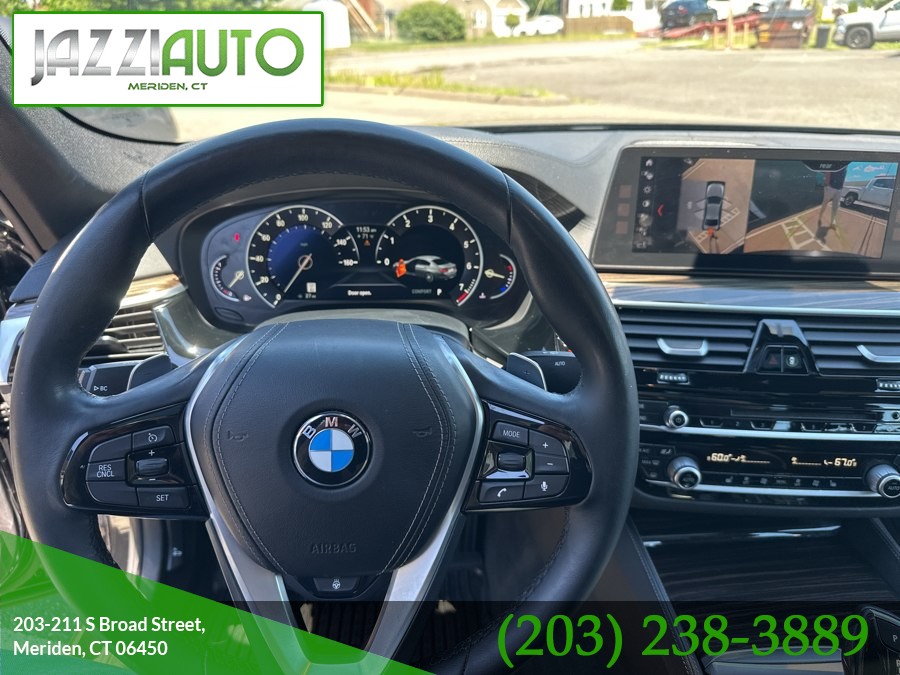 2017 BMW 5 Series 530i - Photo 10