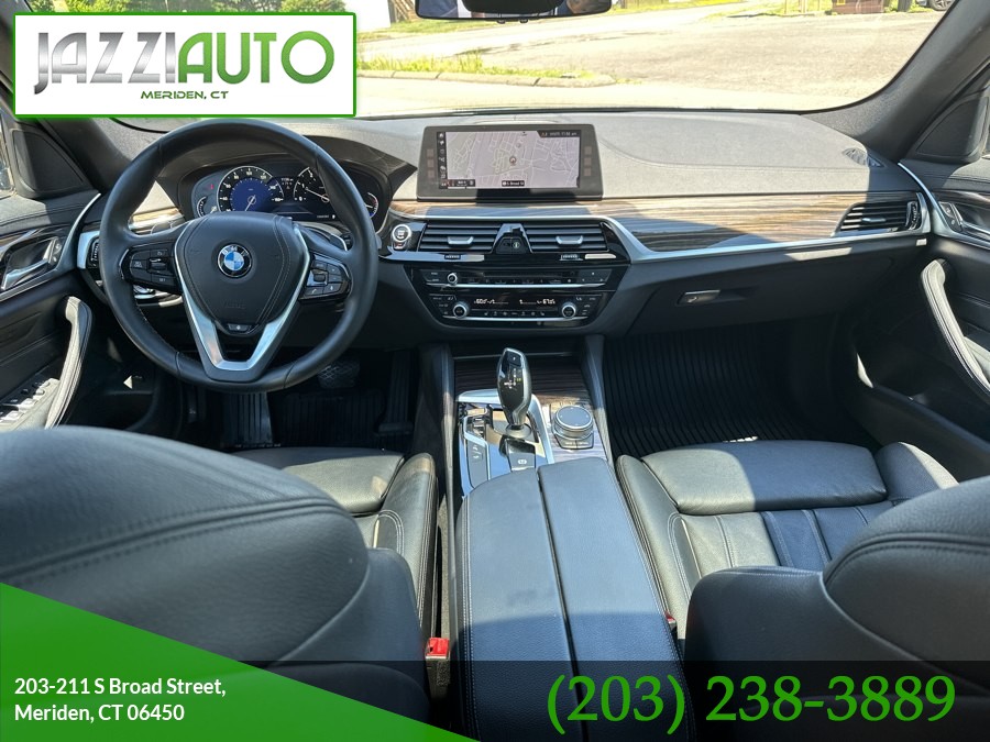 2017 BMW 5 Series 530i - Photo 28