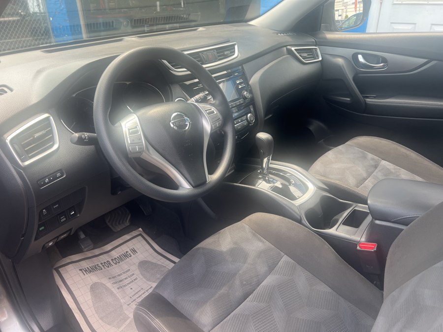 2015 Nissan Rogue SV - Photo 8