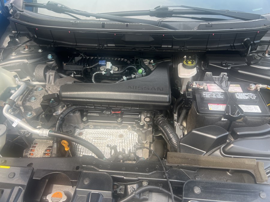 2015 Nissan Rogue SV - Photo 18