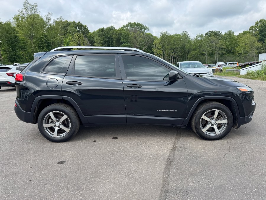 2014 Jeep Cherokee Sport - Photo 5