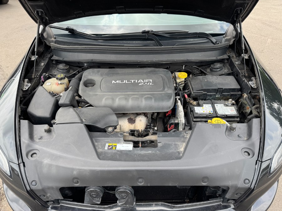 2014 Jeep Cherokee Sport - Photo 22