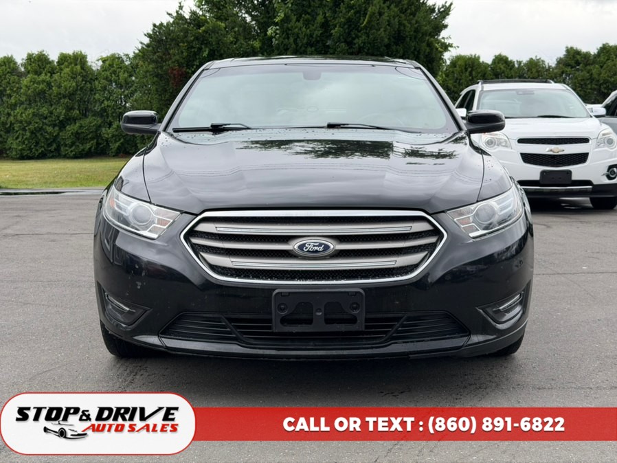 2015 Ford Taurus SEL FWD's photo