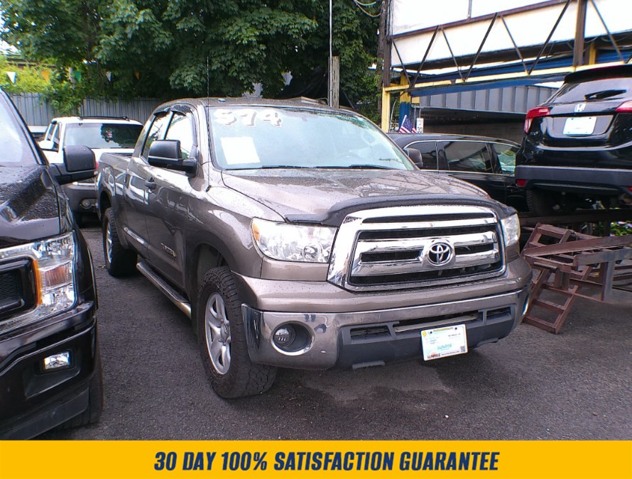 2013 Toyota Tundra 4.6 Auto 4WD Tundra Grade Double Cab's photo