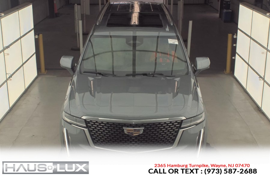 2021 Cadillac Escalade ESV 4WD Premium Luxury's photo