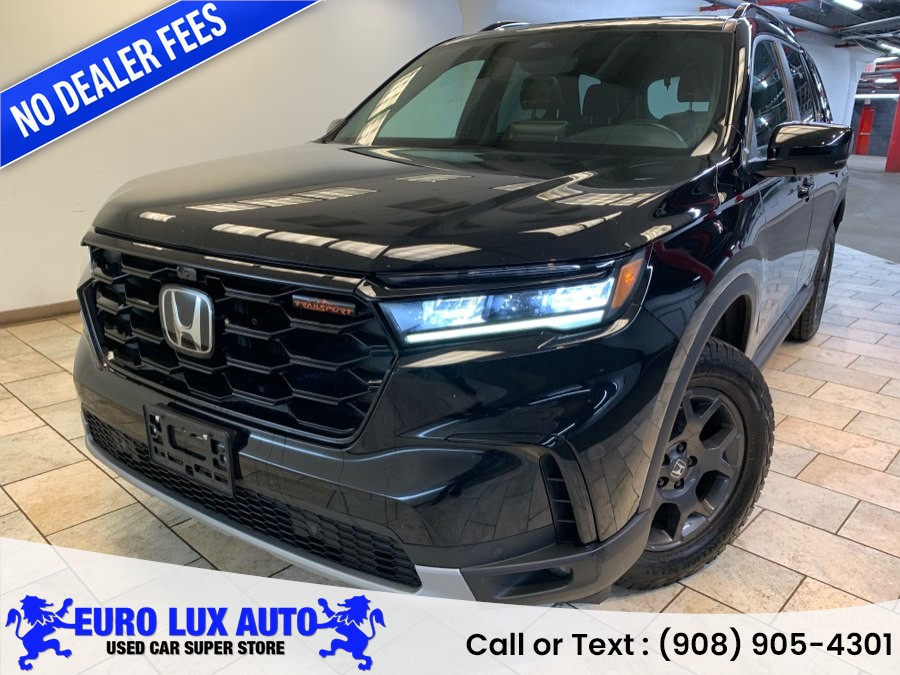 2023 Honda Pilot TrailSport AWD's photo