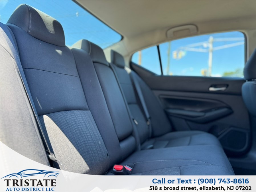 2021 Nissan Altima SV - Photo 17