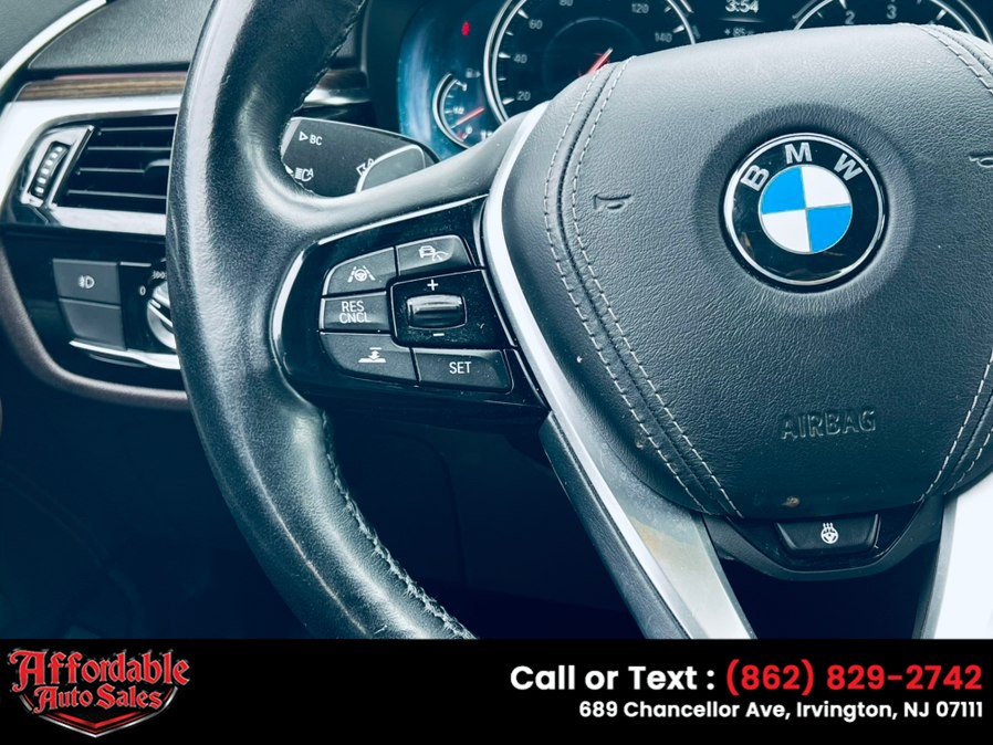 2018 BMW 5 Series 530i - Photo 17