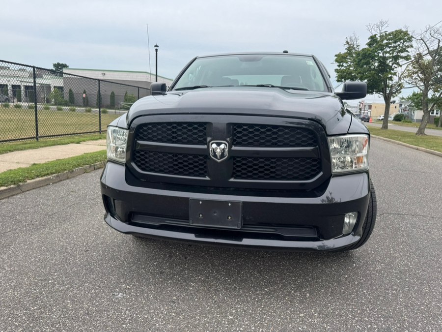 2016 RAM 1500 Express 4x4 Crew Cab 5'7's photo