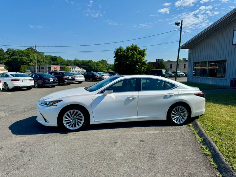 2019 Lexus ES 350 350's photo