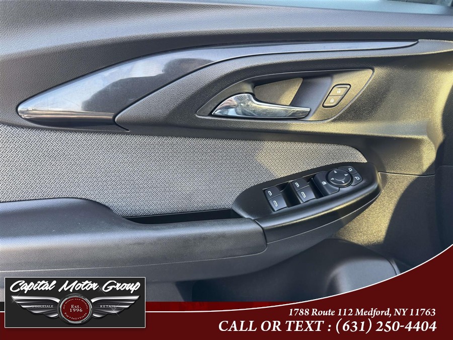 2022 Chevrolet Trailblazer LS - Photo 13