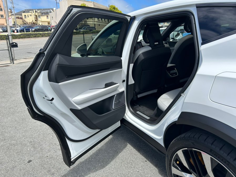2025 Polestar 3 Performance - Photo 50