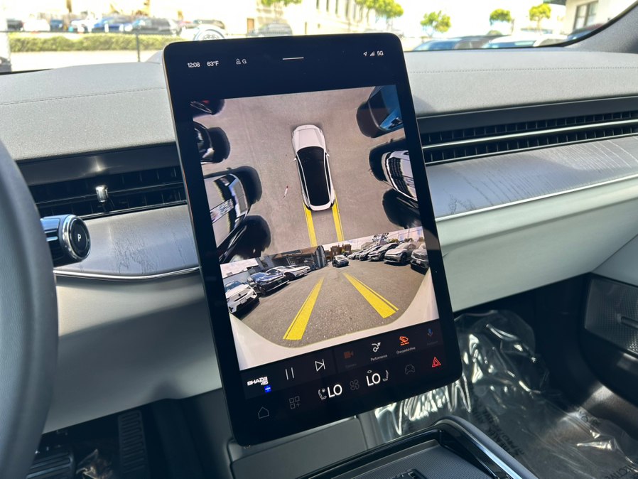 2025 Polestar 3 Performance - Photo 28