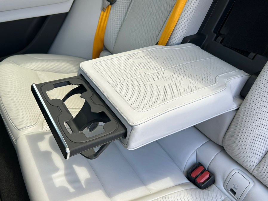2025 Polestar 3 Performance - Photo 46