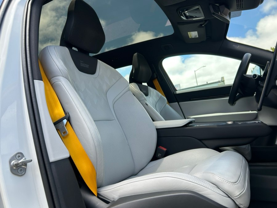 2025 Polestar 3 Performance - Photo 32