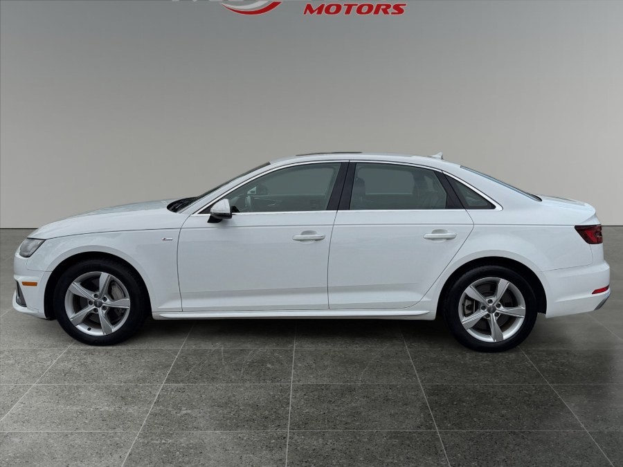 2019 Audi A4 2.0T quattro S tronic Premium's photo