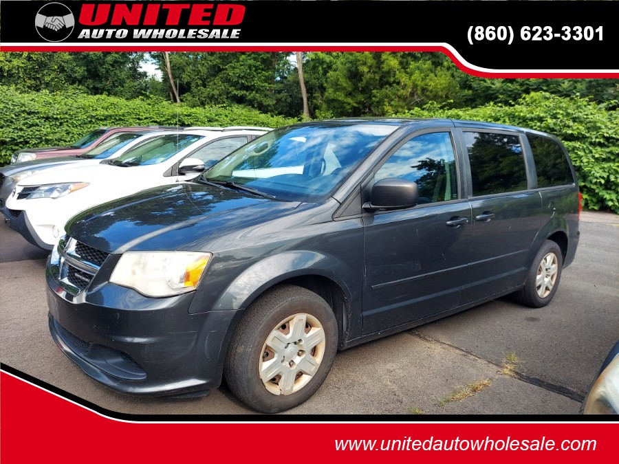 2012 Dodge Grand Caravan SE's photo