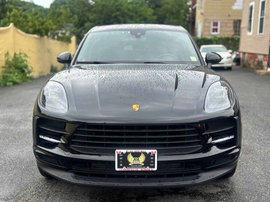 2021 Porsche Macan -'s photo