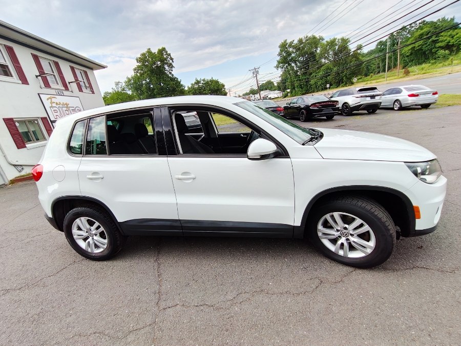 2014 Volkswagen Tiguan 2.0T S Auto 4WD's photo