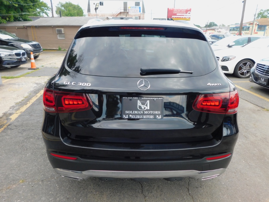 2021 Mercedes-Benz GLC GLC300 - Photo 7