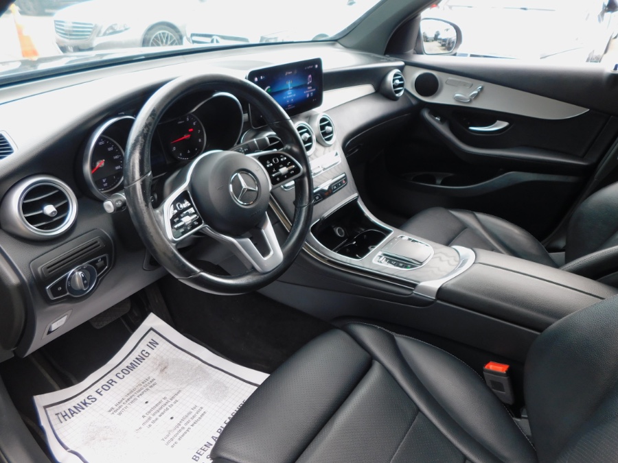 2021 Mercedes-Benz GLC GLC300 - Photo 16