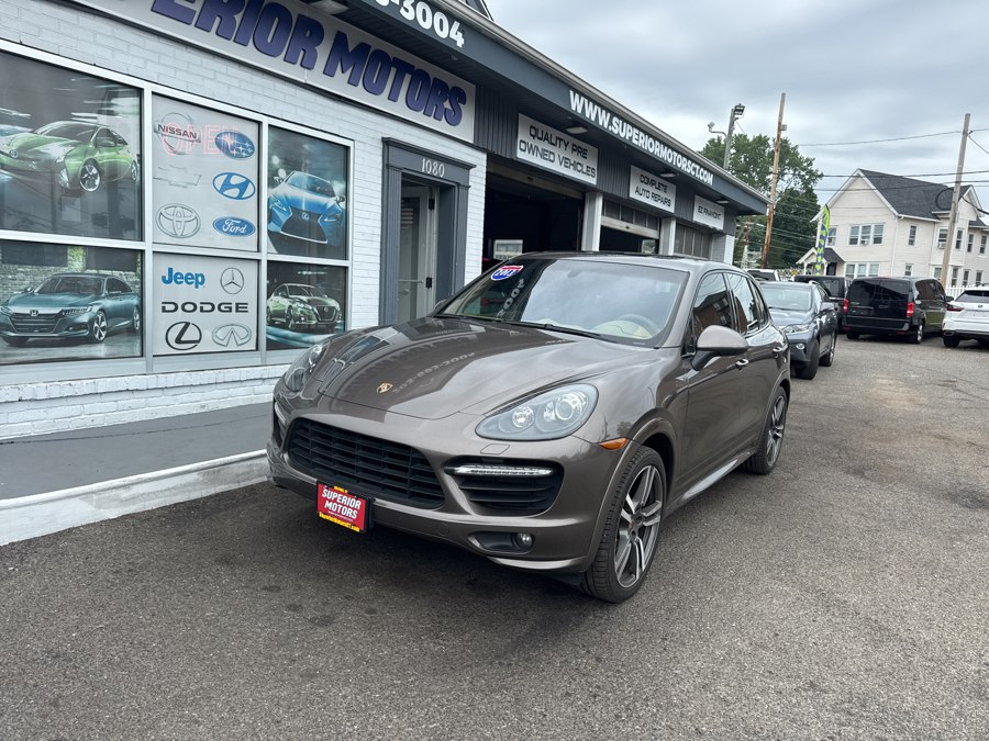 2013 Porsche Cayenne GTS's photo