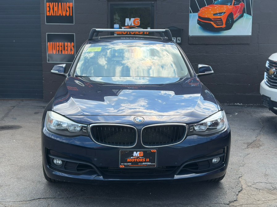 2015 BMW 3 Series 328i xDrive Gran Turismo's photo