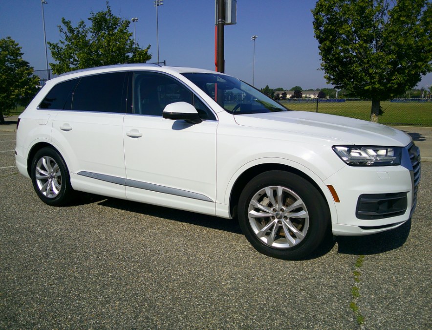 2018 Audi Q7 - $17,977