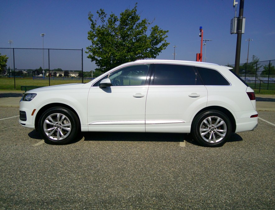 2018 Audi Q7 - $17,977