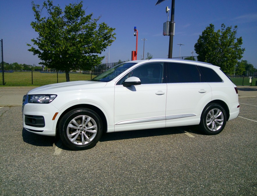 2018 Audi Q7 - $17,977
