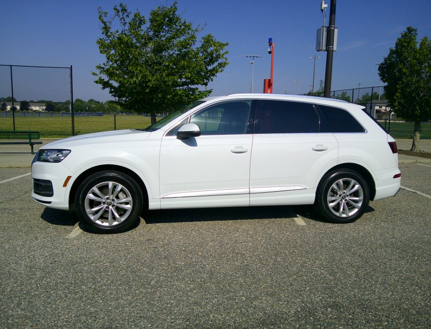 2018 Audi Q7 - $17,977