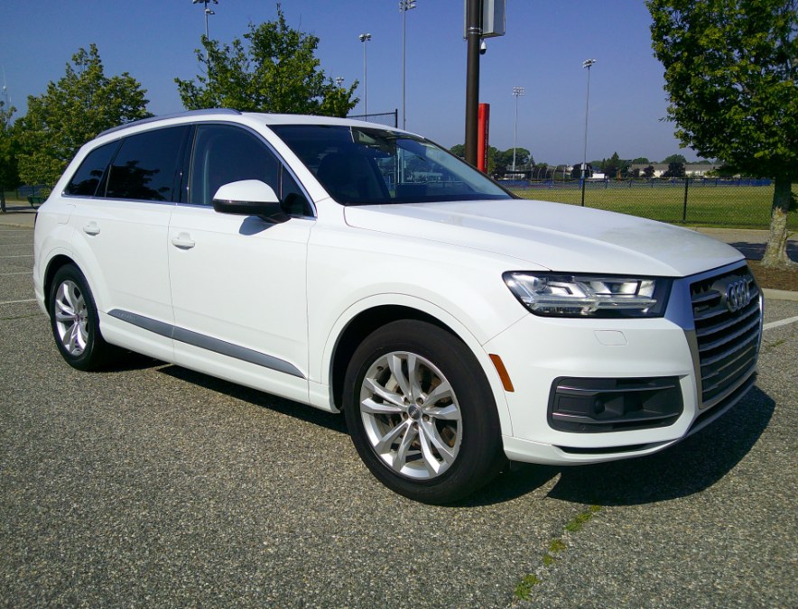 2018 Audi Q7 - $17,977