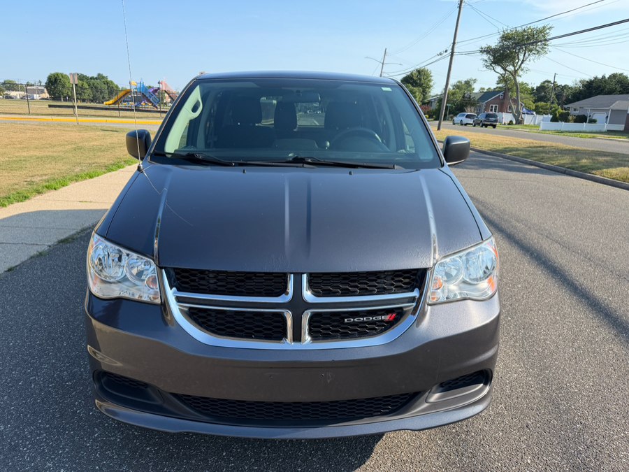 2018 Dodge Grand Caravan SE's photo