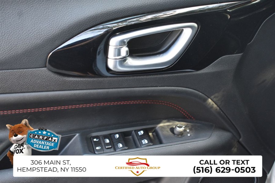2025 Jeep Compass Trailhawk - Photo 11