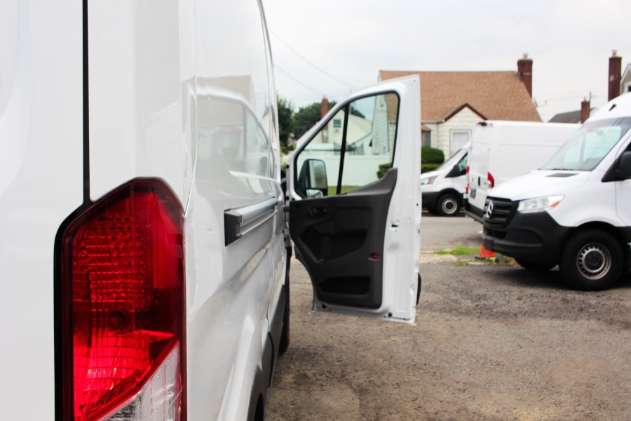 2023 Ford Transit Van Base - Photo 18