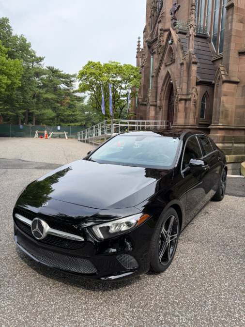 Mercedes-Benz A-Class A 220 4MATIC Sedan - Image 3