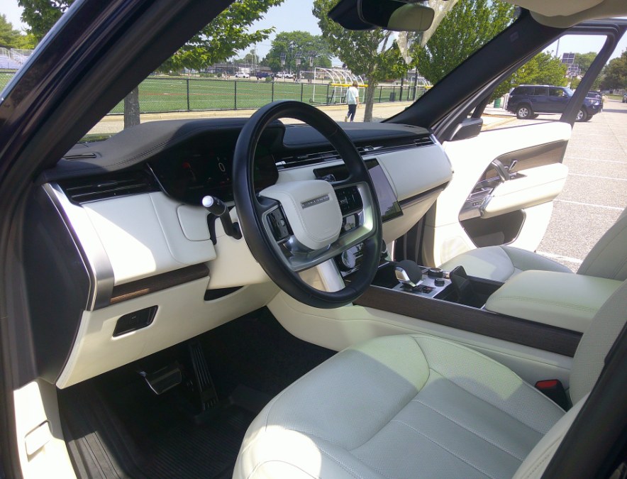 2023 Land Rover Range Rover - $89,980