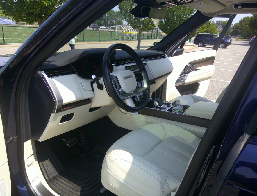 2023 Land Rover Range Rover - $89,980
