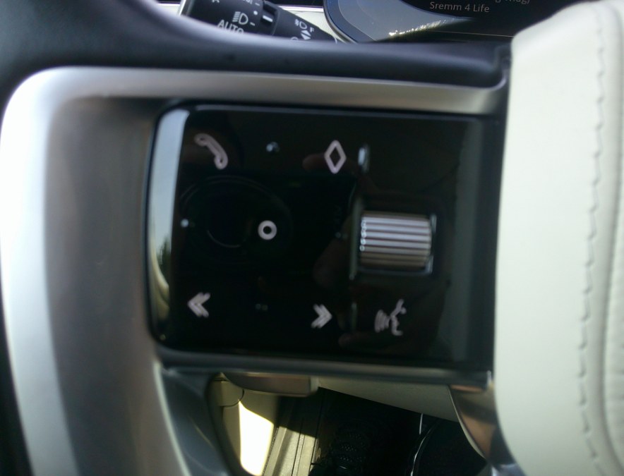 2023 Land Rover Range Rover - $89,980