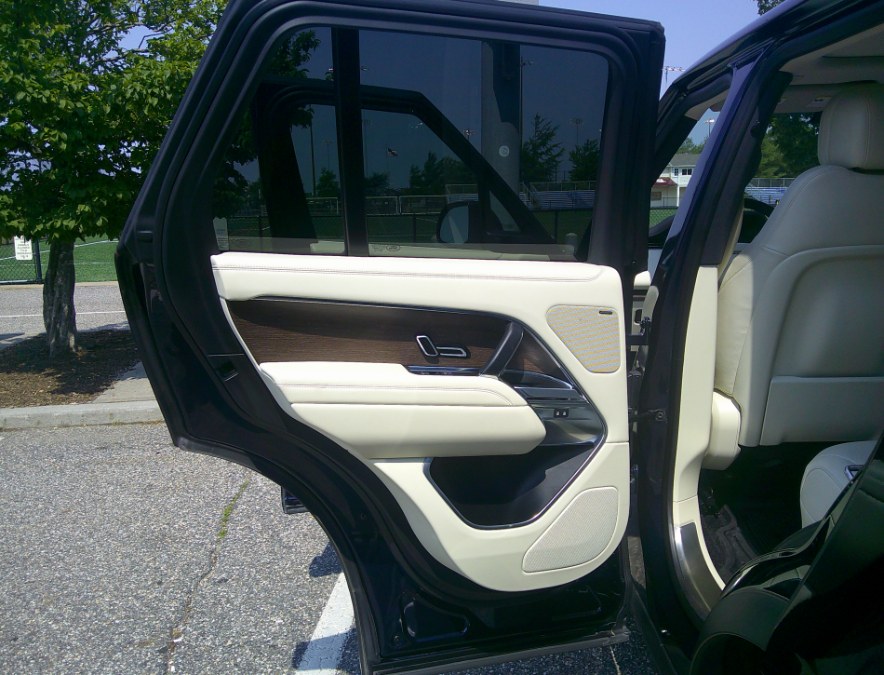2023 Land Rover Range Rover - $89,980