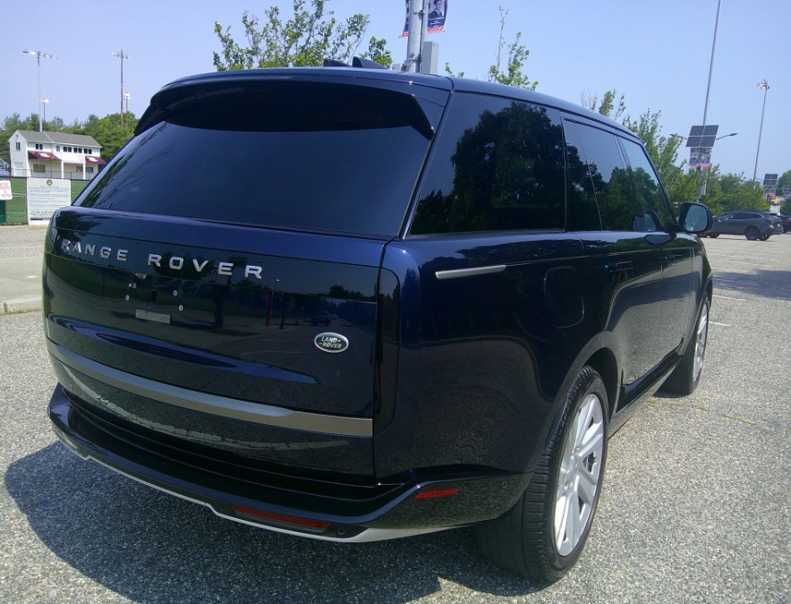 2023 Land Rover Range Rover - $89,980