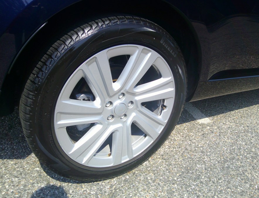 2023 Land Rover Range Rover - $89,980