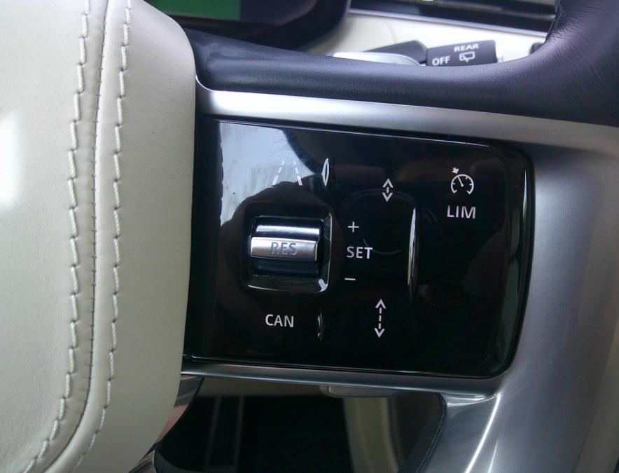 2023 Land Rover Range Rover - $89,980