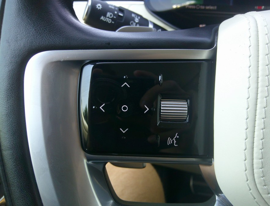 2023 Land Rover Range Rover - $89,980