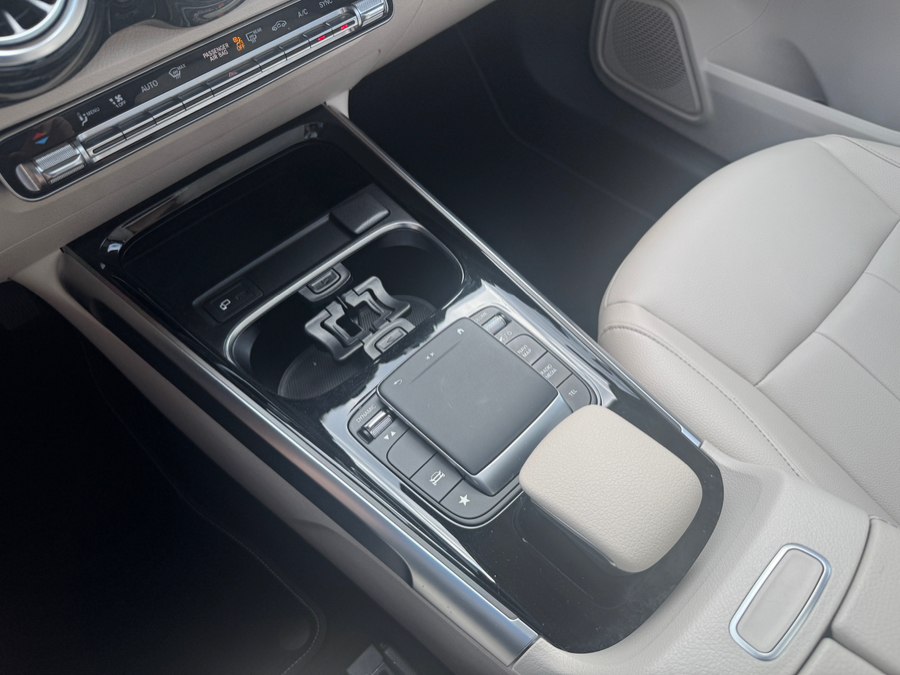 2022 Mercedes-Benz GLB Base - Photo 8